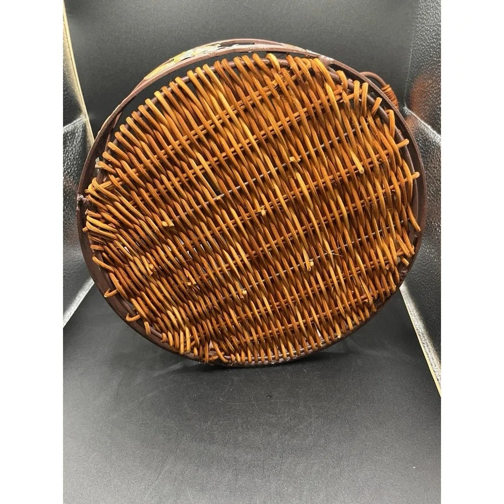 Vintage Metal & Rattan Round Basket w/ Handles and Leaf Accents‎ 8.5
